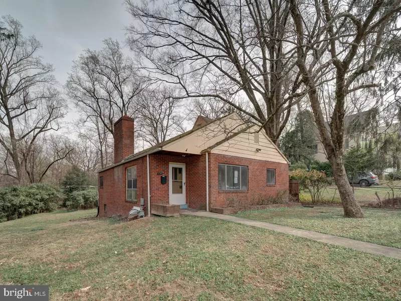 7329 BALTIMORE AVE, Takoma Park, MD 20912