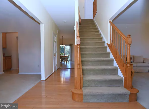 Warrington, PA 18976,206 TRELLIS DR