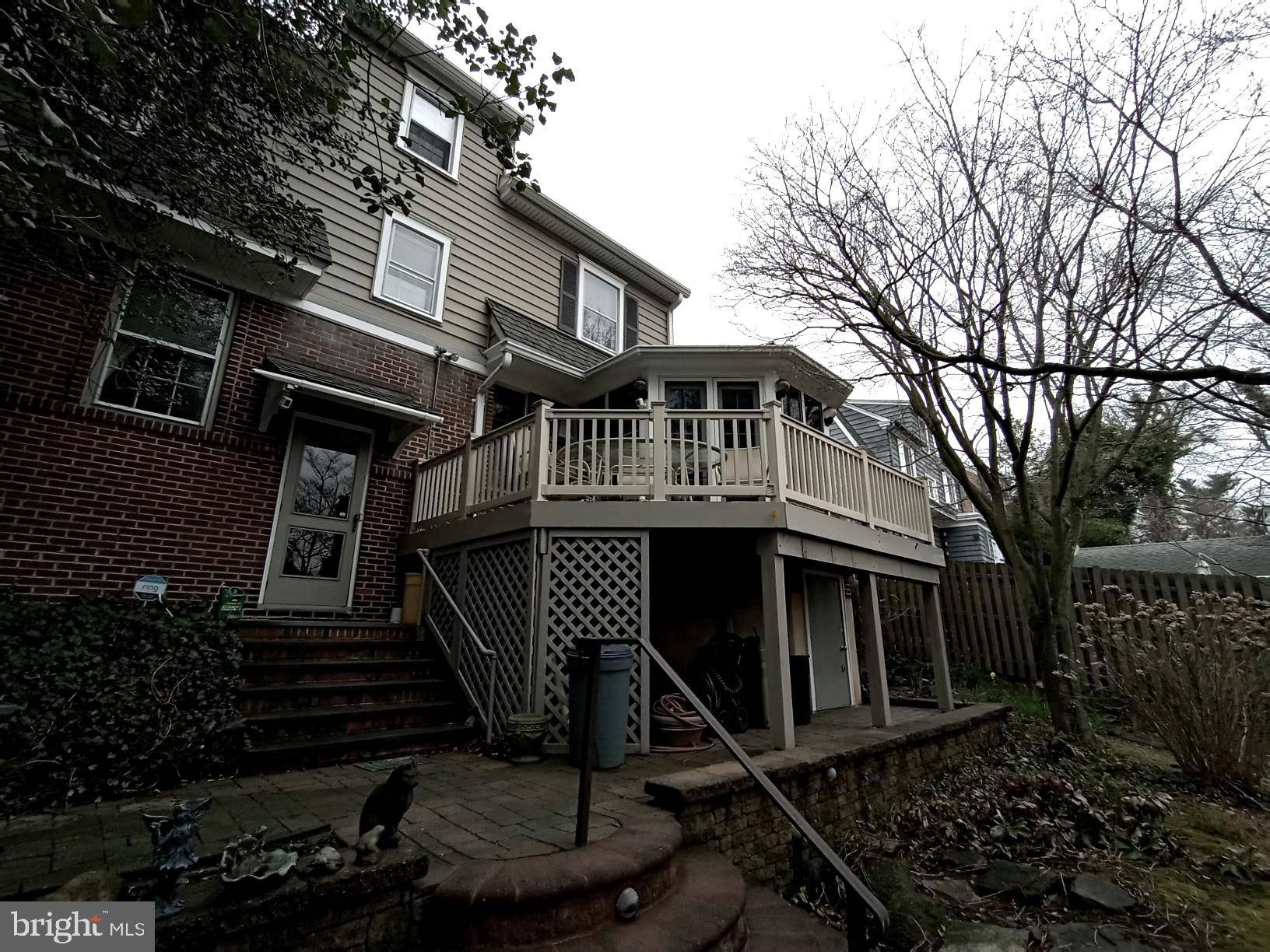 Trenton, NJ 08618,2 BUCKINGHAM AVE