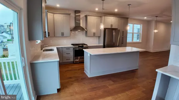 Conshohocken, PA 19428,410 E 7TH AVE #LOT 6