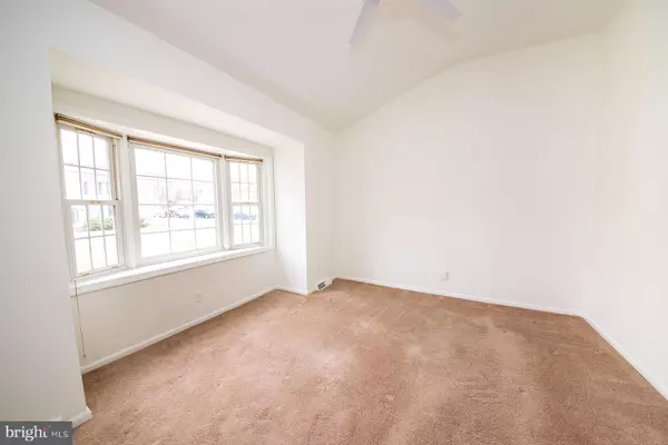 Maple Shade, NJ 08052,112 HIGH ST