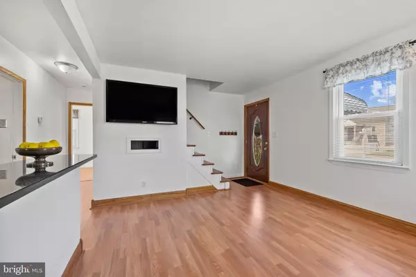 Baltimore, MD 21222,1530 LESLIE RD