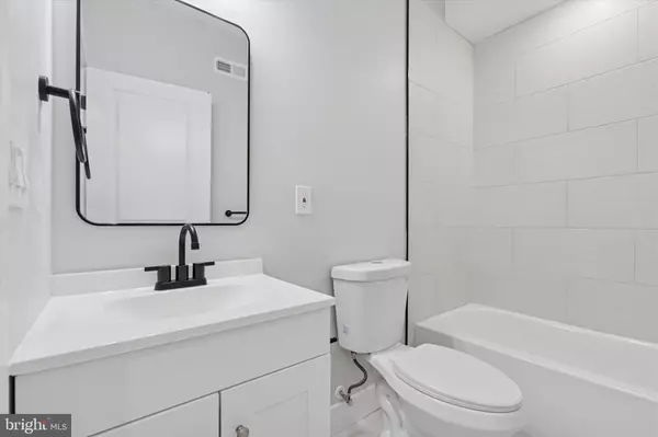 Philadelphia, PA 19122,518 W SUSQUEHANNA AVE