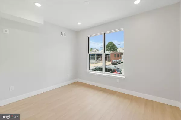 Philadelphia, PA 19122,518 W SUSQUEHANNA AVE