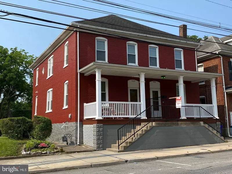929 W WASHINGTON ST, Hagerstown, MD 21740