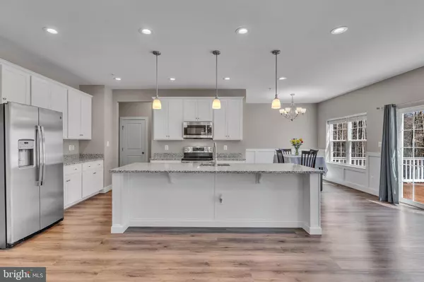 Waldorf, MD 20601,15271 TRUMAN MANOR LN