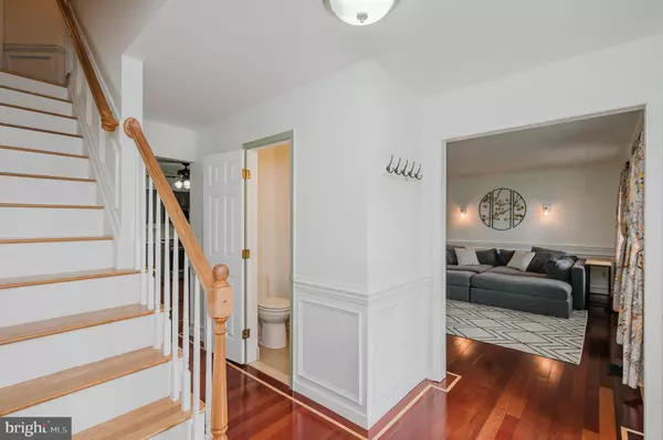 Baltimore, MD 21236,9528 HALLHURST RD