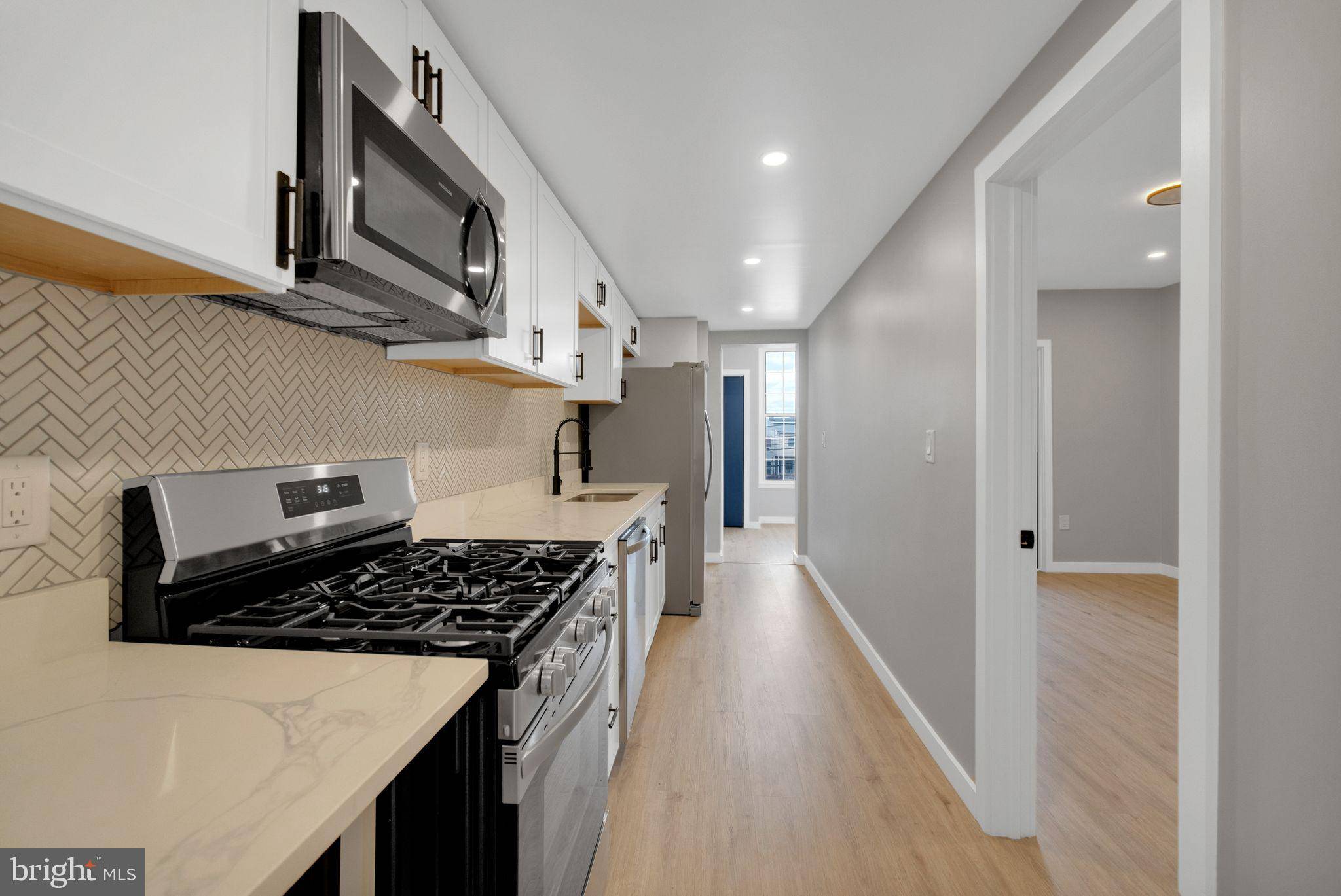Washington, DC 20011,949 RANDOLPH ST NW #D