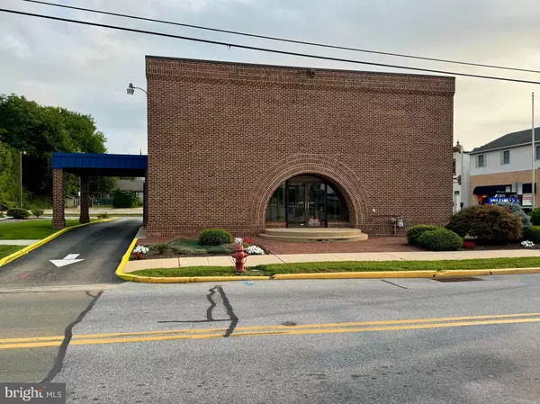 Oxford, PA 19363,126 S 3RD ST