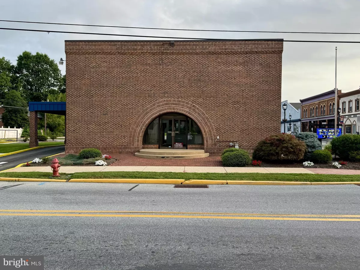 Oxford, PA 19363,126 S 3RD ST