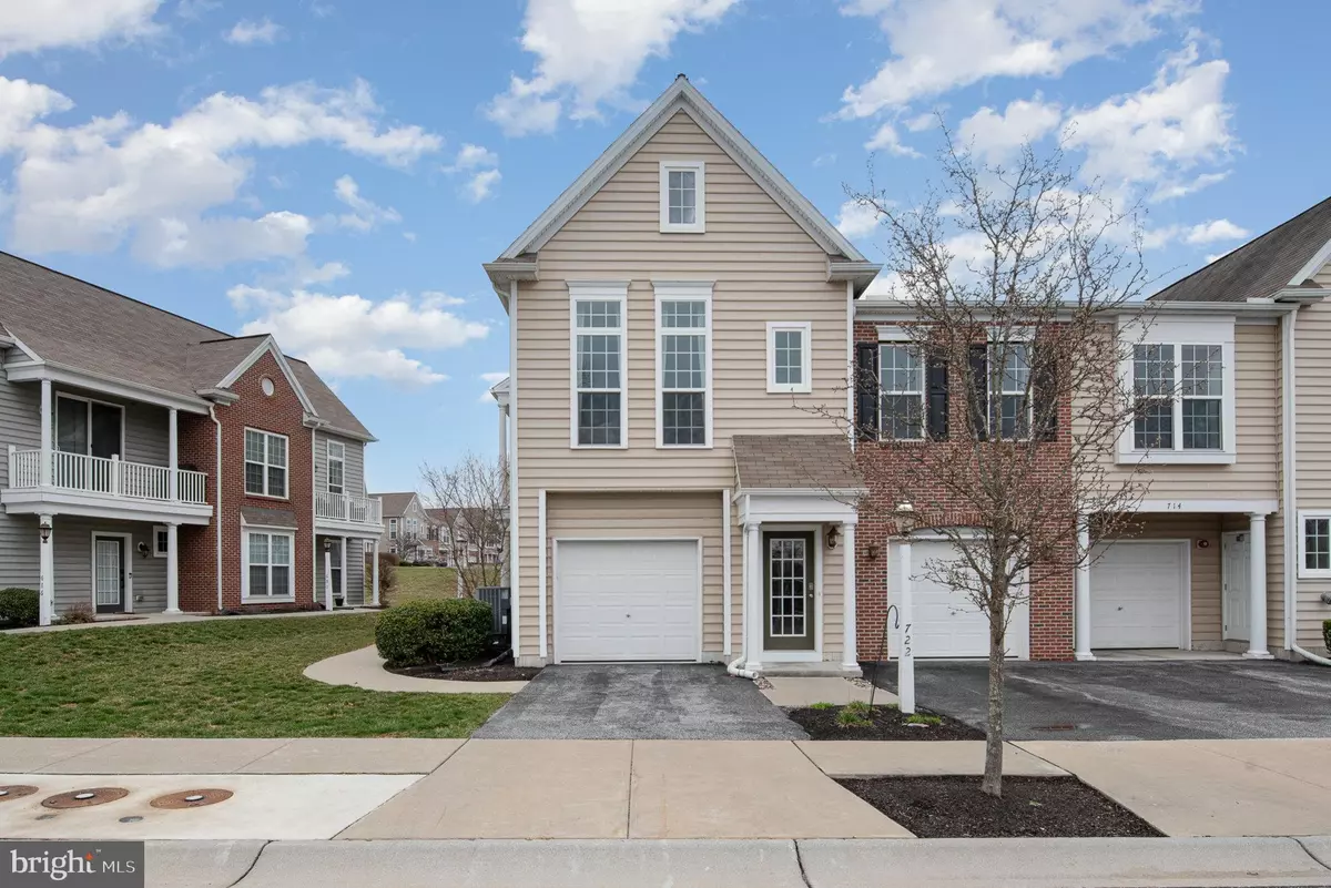 Hummelstown, PA 17036,722 WHITETAIL DR