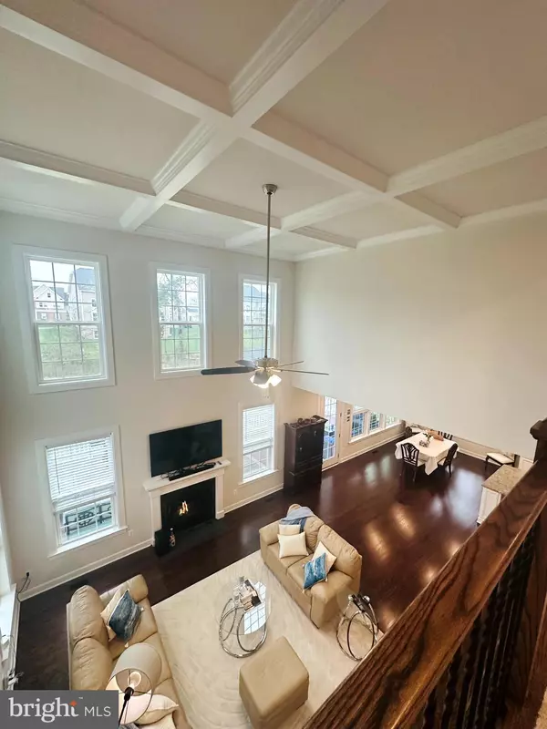 Aldie, VA 20105,23640 AMESFIELD PL