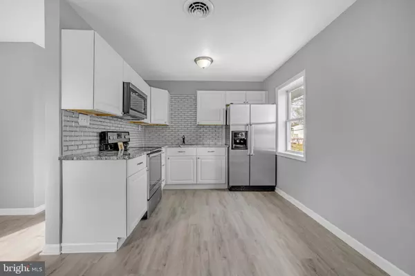 New Castle, DE 19720,8 ARBOR AVE