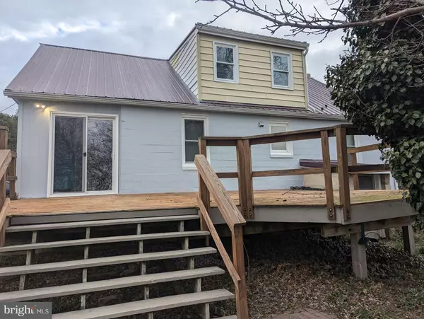 Waynesboro, PA 17268,318 COMMERCE ST