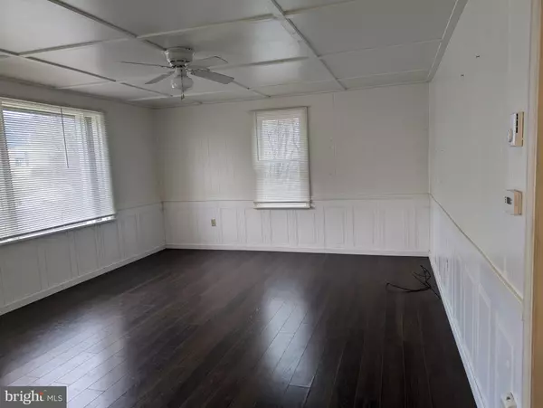 Waynesboro, PA 17268,318 COMMERCE ST