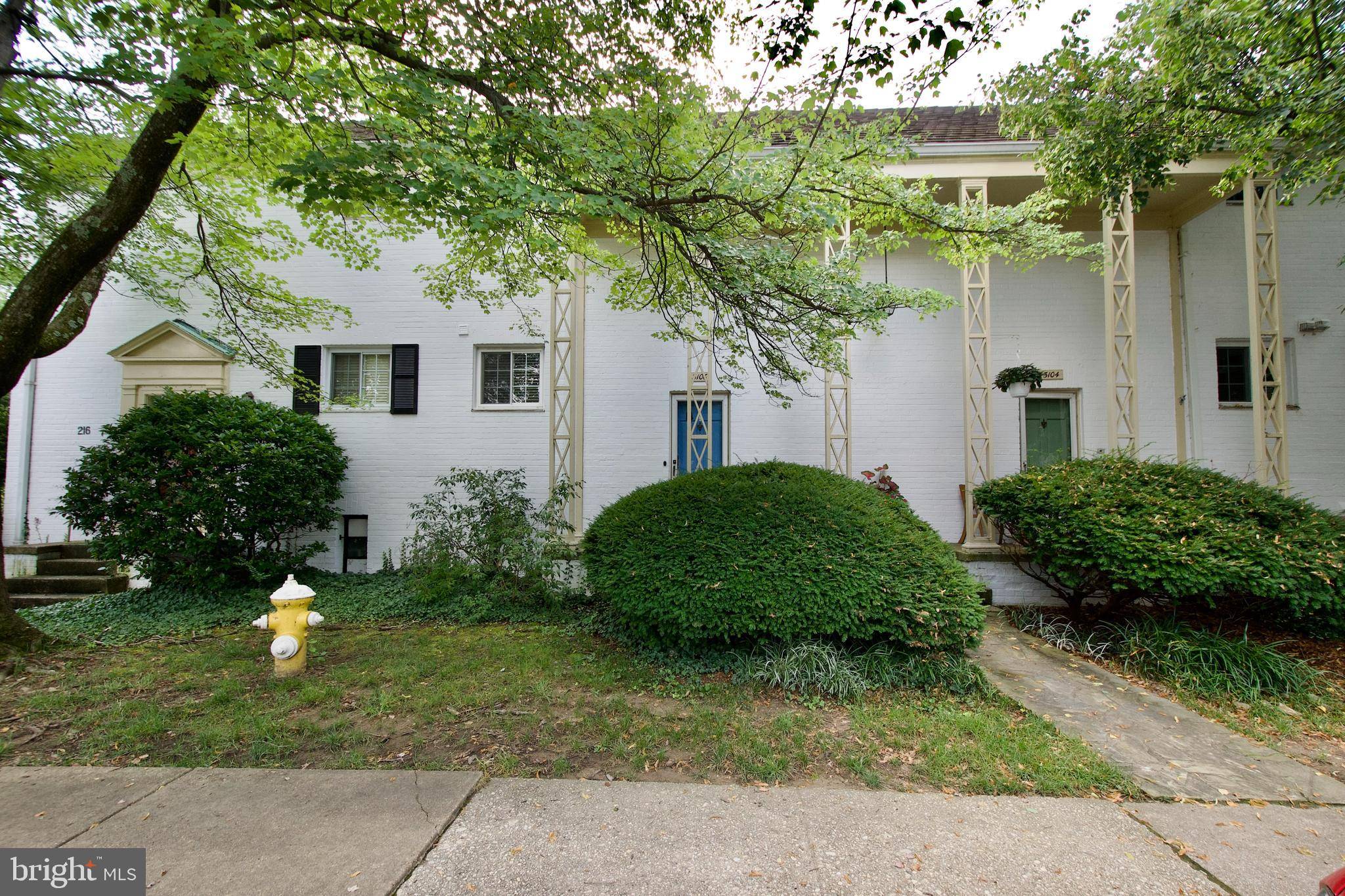 Alexandria, VA 22302,3106 RAVENSWORTH PL