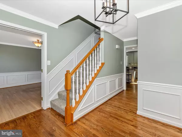 Gaithersburg, MD 20882,8204 GOODHURST DR
