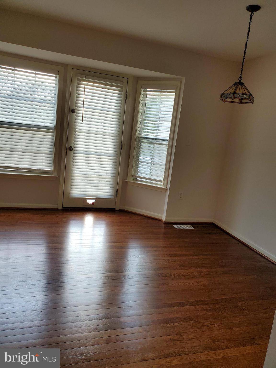 Martinsburg, WV 25405,40 DUNROBIN DR