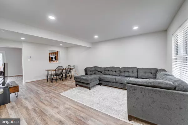 Halethorpe, MD 21227,1146 OAKMOOR CT #1146