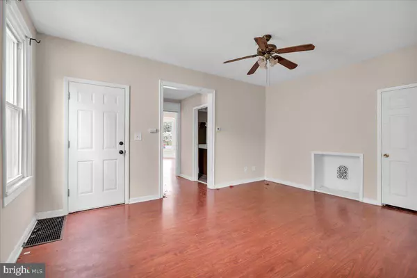 Woodbury, NJ 08096,204 HUNTER ST