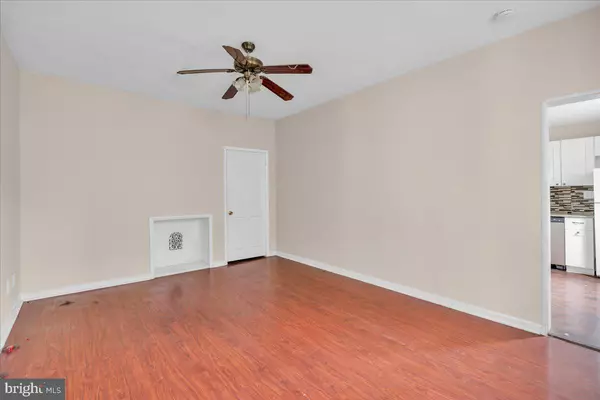 Woodbury, NJ 08096,204 HUNTER ST