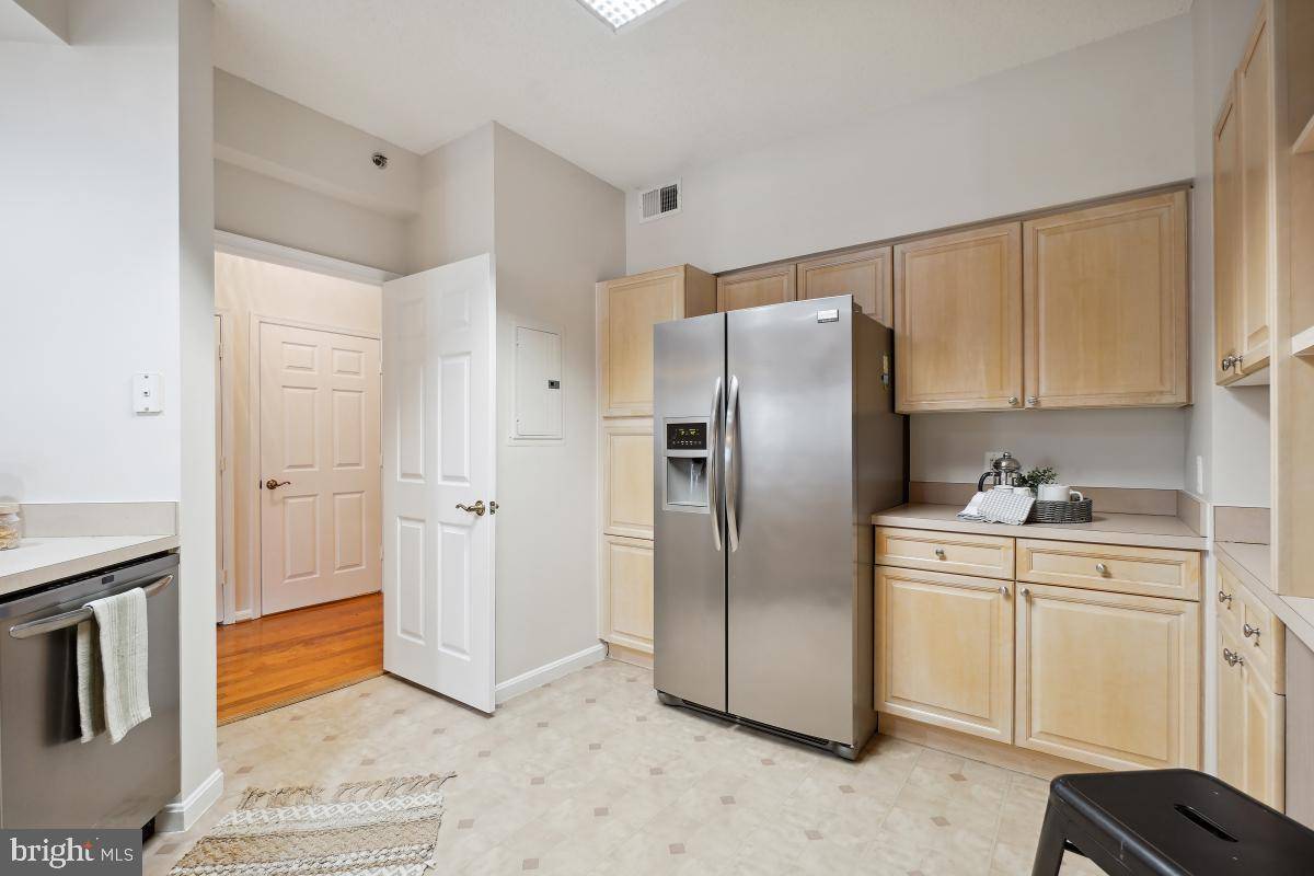 Silver Spring, MD 20906,3210 N LEISURE WORLD BLVD #219