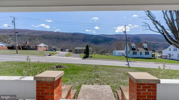 Franklin, WV 26807,193 MAPLE AVE