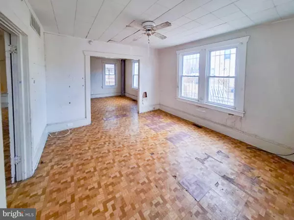 Pleasantville, NJ 08232,312 W BAYVIEW AVE