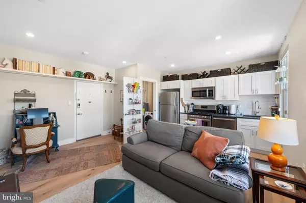 Washington, DC 20010,3101 SHERMAN AVE NW #402