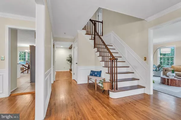 Princeton Junction, NJ 08550,2 FOXBORO CT