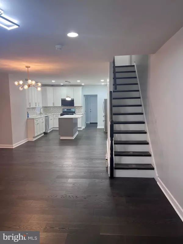 Woodbury, NJ 08096,66 E BARBER AVE