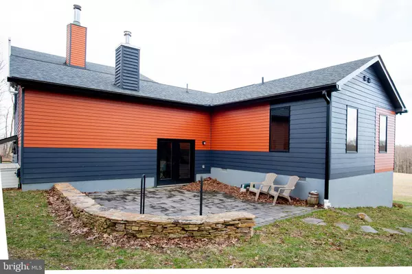 Oakland, MD 21550,355 LONESOME PINE RD