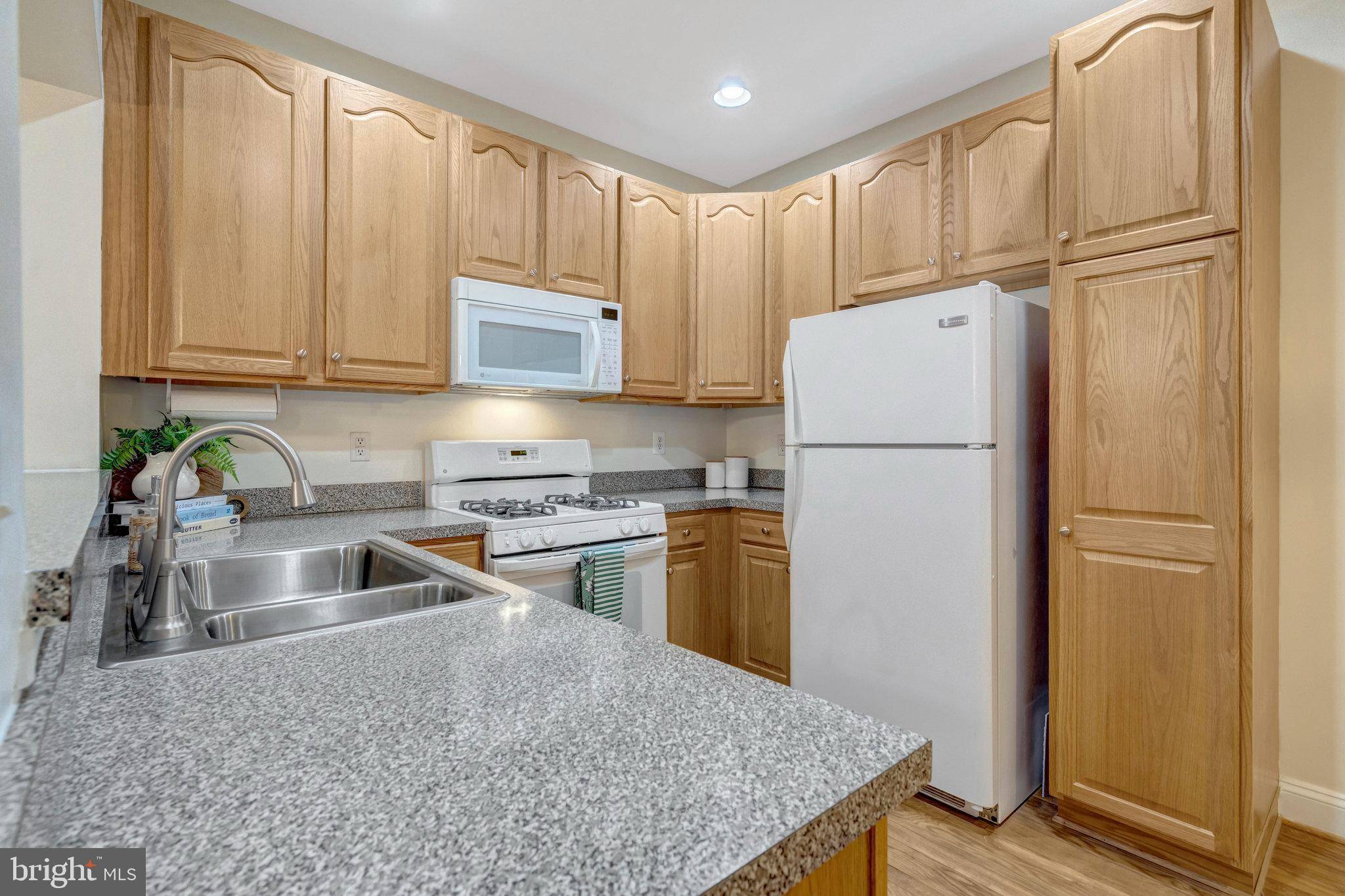 Gainesville, VA 20155,13890 CHELMSFORD DR #313