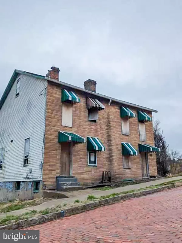 Mckeesport, PA 15132,719 RIDGE AVE