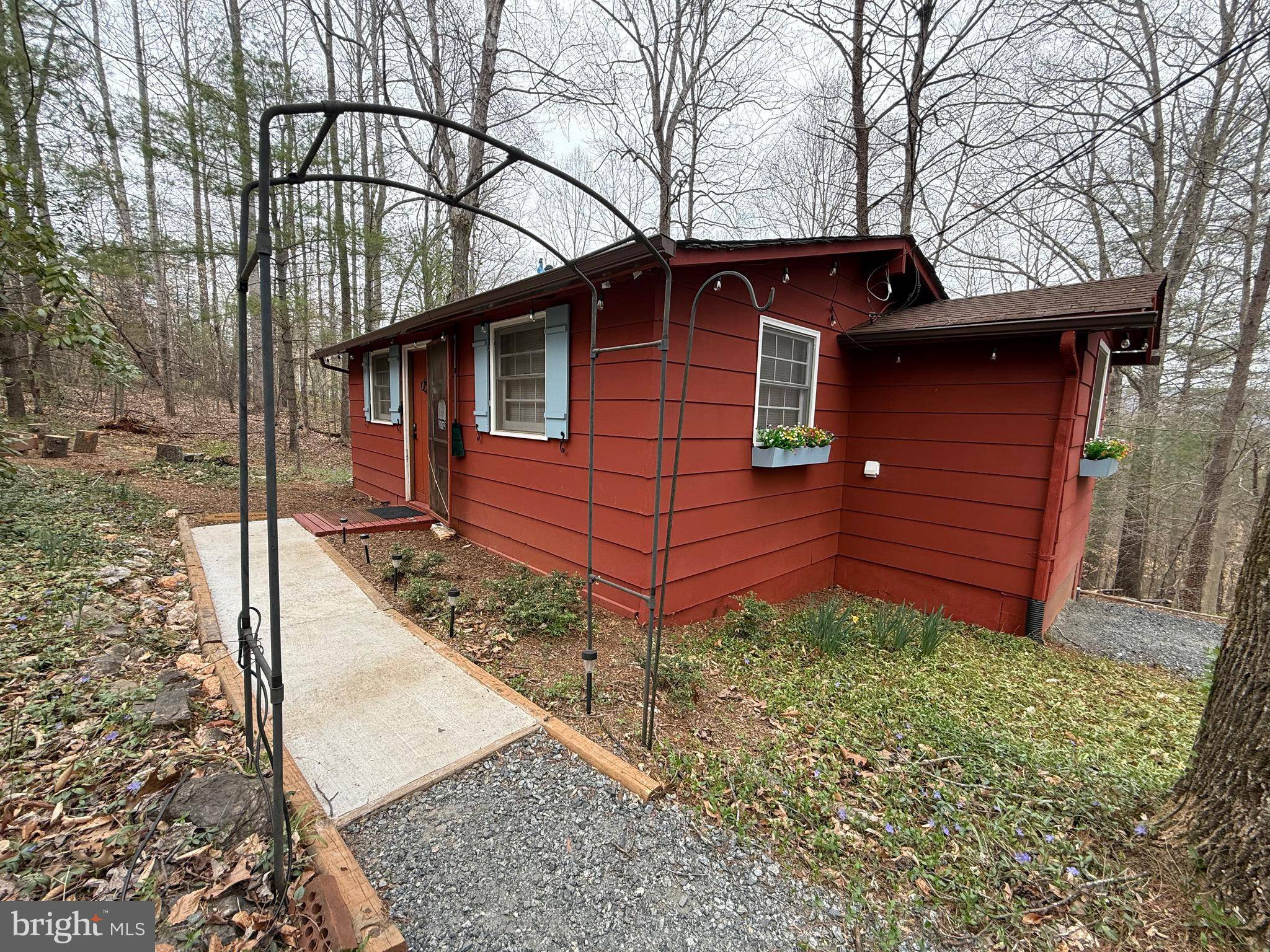 258 LAUREL DR, Madison, VA 22727