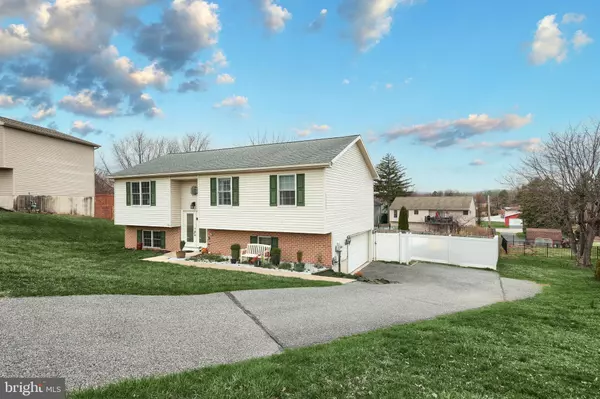 Manchester, PA 17345,13 HAVERFORD CIR