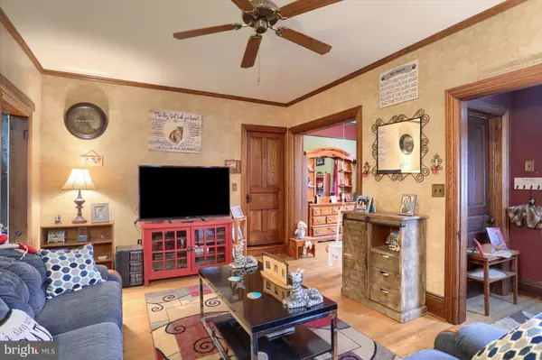 Glen Rock, PA 17327,104 HANOVER ST