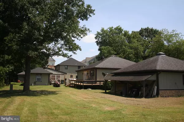 La Plata, MD 20646,208-A SAINT MARYS AVE