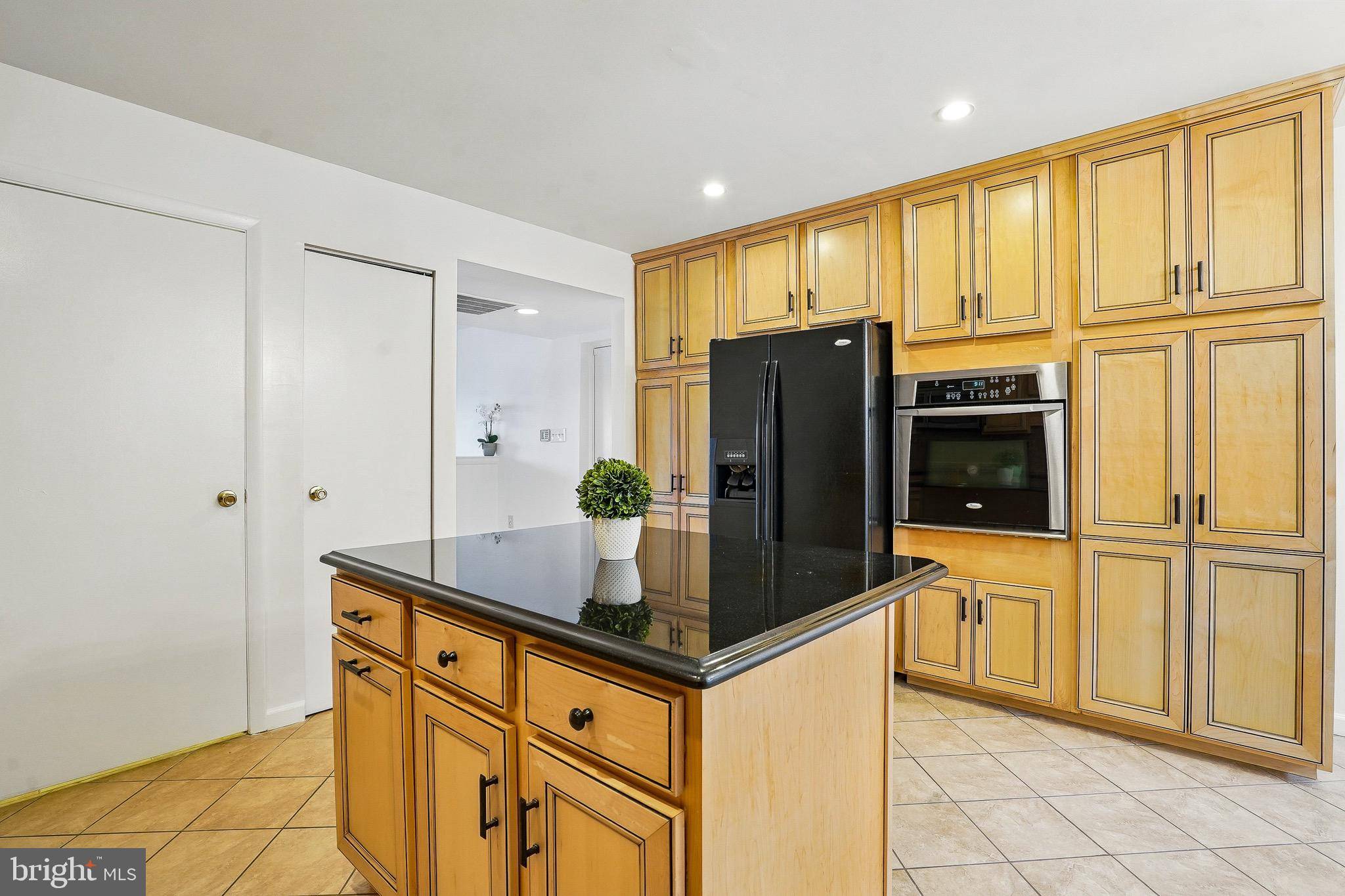 8001-B GREENSPRING WAY #B, Owings Mills, MD 21117