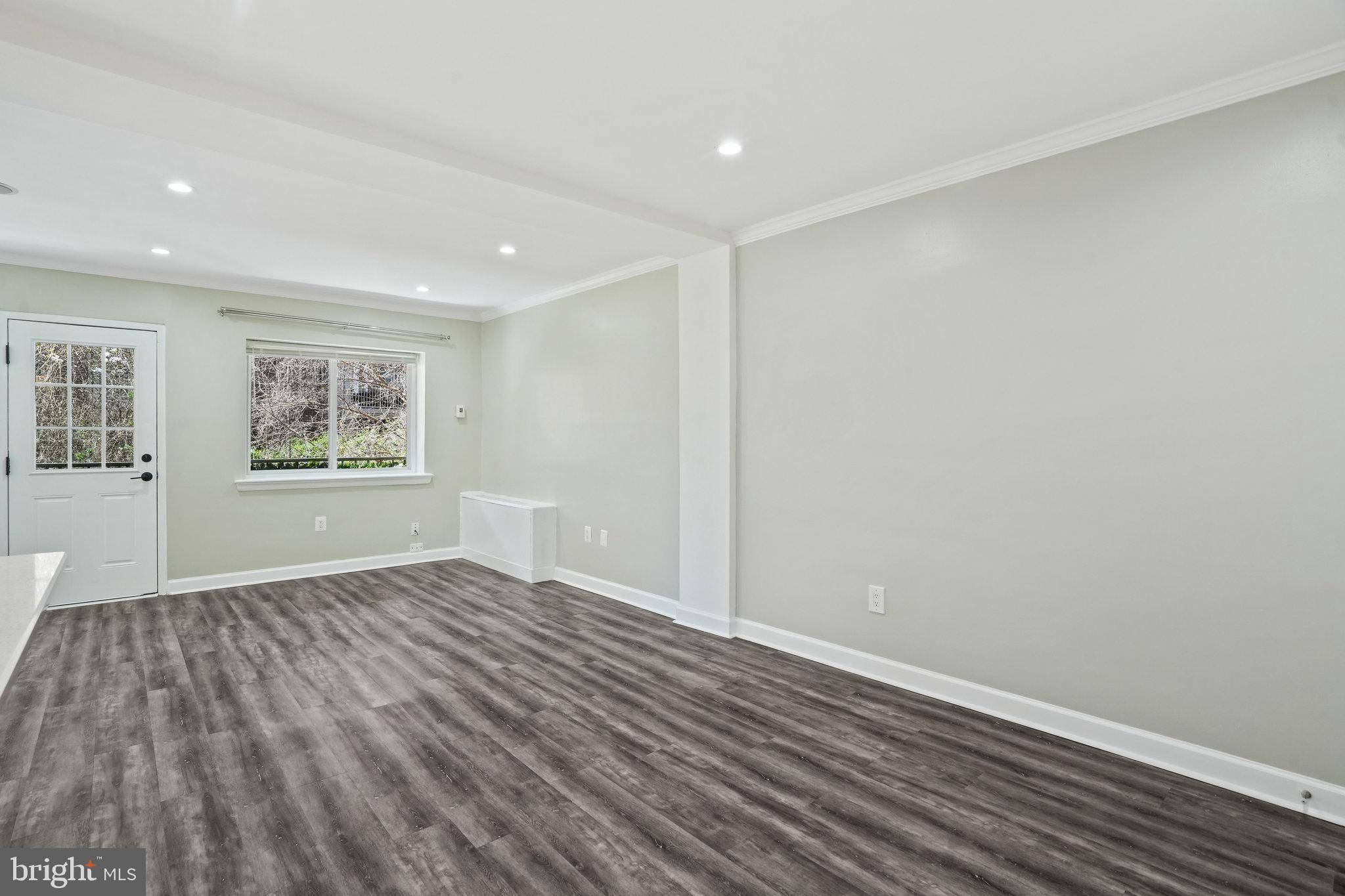 Hyattsville, MD 20783,9250 EDWARDS WAY #414-B