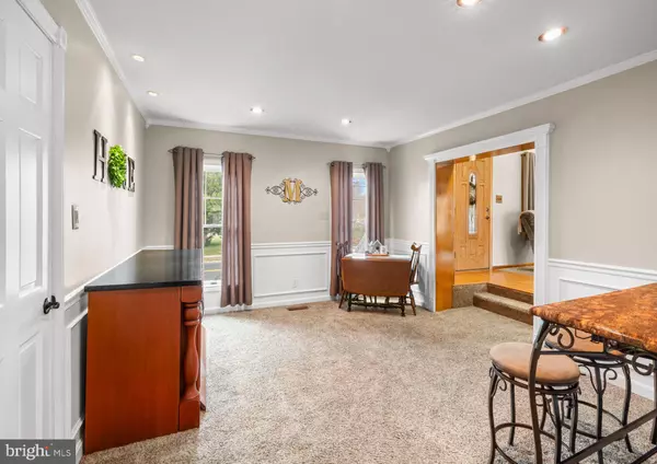 Westville, NJ 08093,232 E OLIVE ST