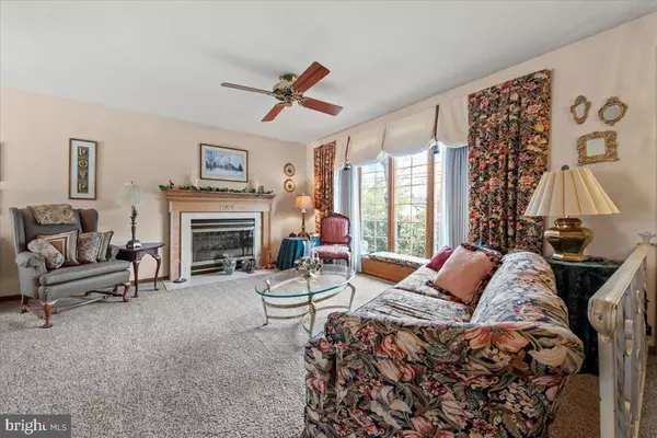 Stratford, NJ 08084,12 GREEN TREE RD