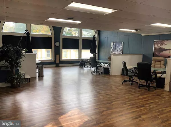 Sykesville, MD 21784,7564 MAIN ST