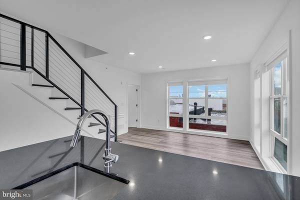 330 CECIL B MOORE AVE #412, Philadelphia, PA 19122