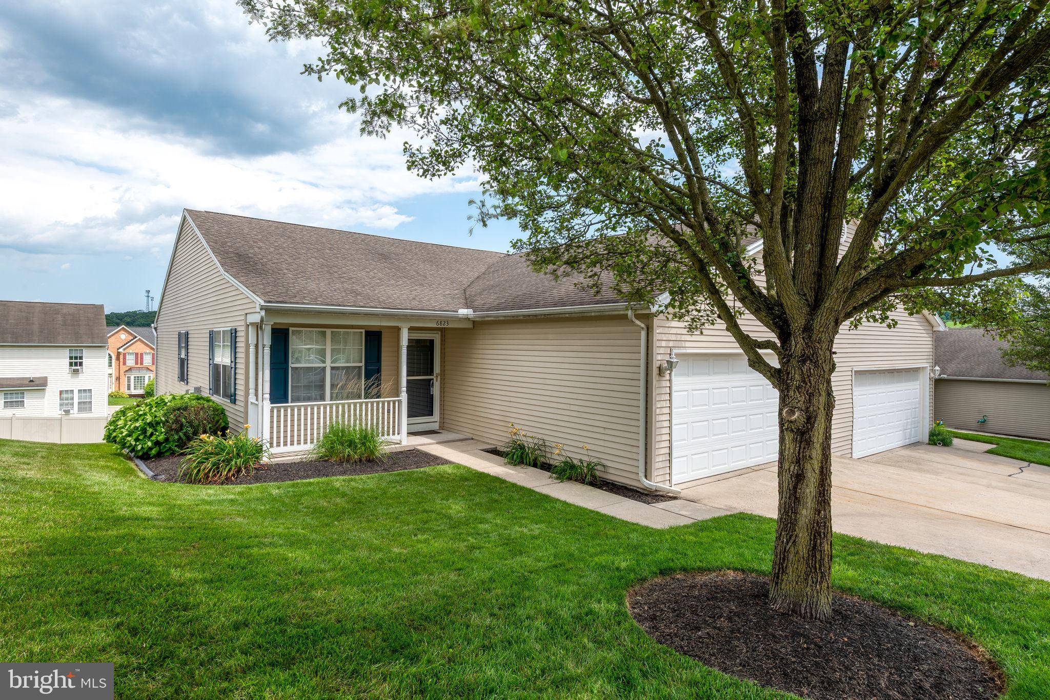 York, PA 17403,6823 SENECA RIDGE DR