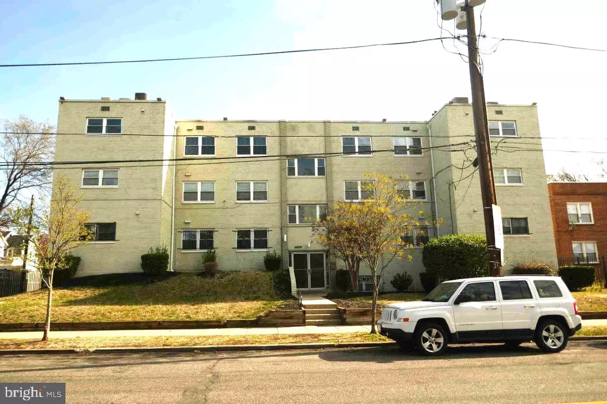 Washington, DC 20019,4810 QUARLES ST NE #103