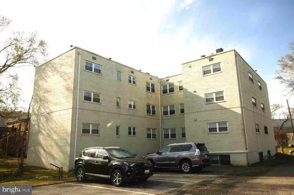 Washington, DC 20019,4810 QUARLES ST NE #103