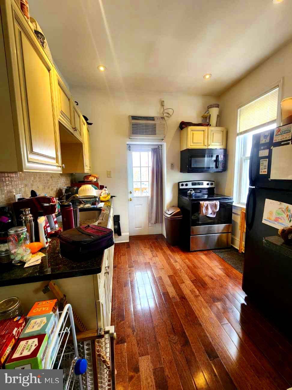 Philadelphia, PA 19104,4043 SPRING GARDEN ST #2R