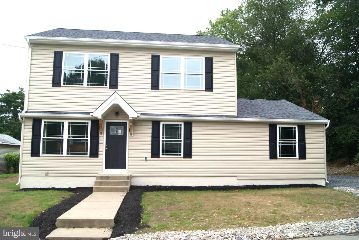 Levittown, PA 19056,3702 NICHOL ST