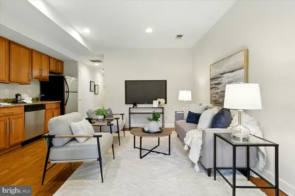 Washington, DC 20002,1606 ISHERWOOD ST NE #2